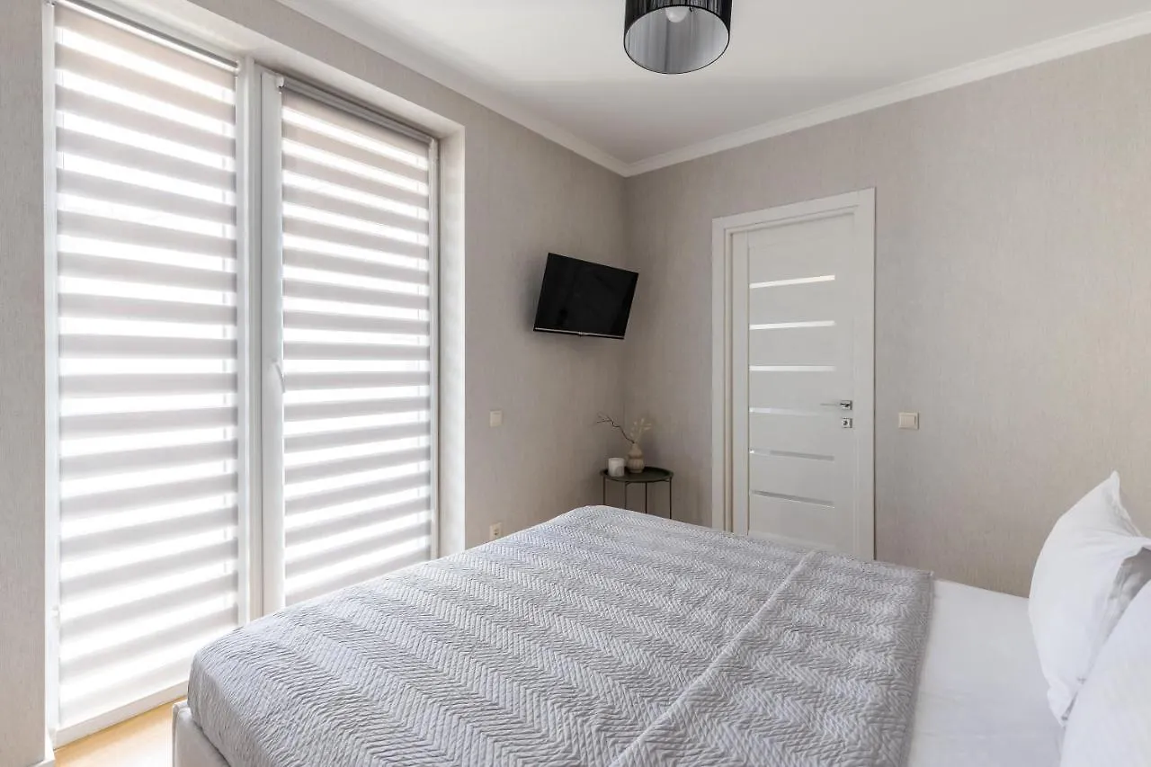 Inshiapartments On Hazova Str Lviv 0*,